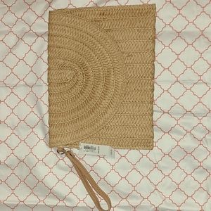 Old Navy Straw Clutch Purse (NWT) *Price is Negotiable*